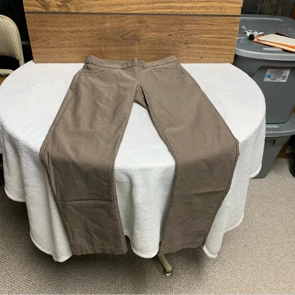 Lee Modern Series size 6M dark brown pull on pants. No buttons/zipper - Picture 6 of 8
